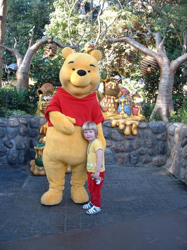 Jenny and Pooh, Disneyland
