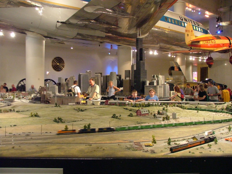 747 and scale model of Chicago, Chicago
