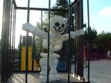 Holloween skeleton, Legoland with The Mulders