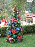 Mickey's Christmas tree, Disneyland